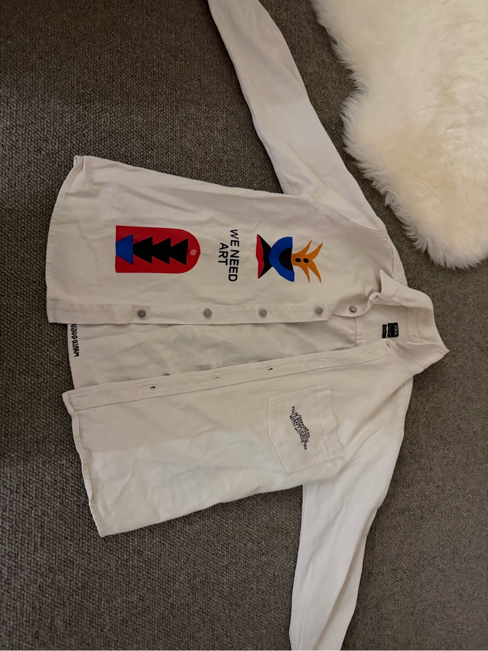 Zara White Button-Down Shirt with Colorful Graphic